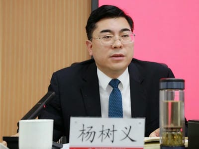 地矿集团2022年岁情会、职代会、工代会顺遂召开_下层动态_金喜最火知名网_尊时凯龙有限责任公司