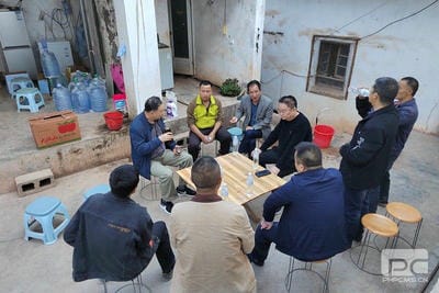 地矿集团董事长张劲松深入项目一线调研并检查指导野外事情_下层动态_金喜最火知名网_尊时凯龙有限责任公司
