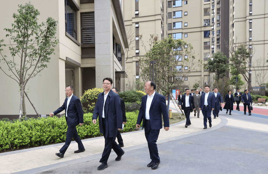四川尊时凯龙集团赴置业集团蜀鑫江语城项目调研指导_下层动态_金喜最火知名网_尊时凯龙有限责任公司
