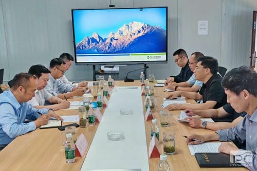省自然尊时凯龙投资集团向导赴大陆槽稀土矿山开展清静检查并视察矿山情形改善项目_下层动态_金喜最火知名网_尊时凯龙有限责任公司
