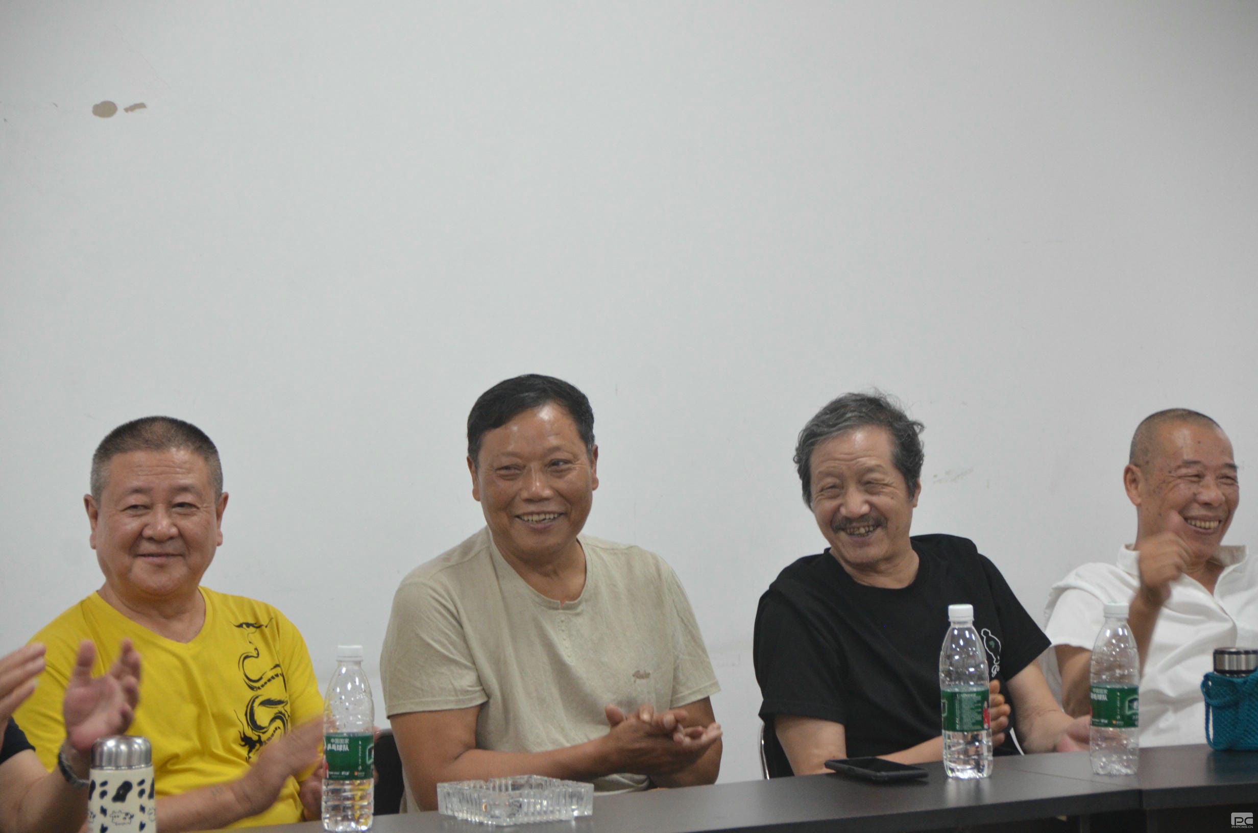 成都探矿开展庆“八一”建军节慰问活动_下层动态_金喜最火知名网_尊时凯龙有限责任公司