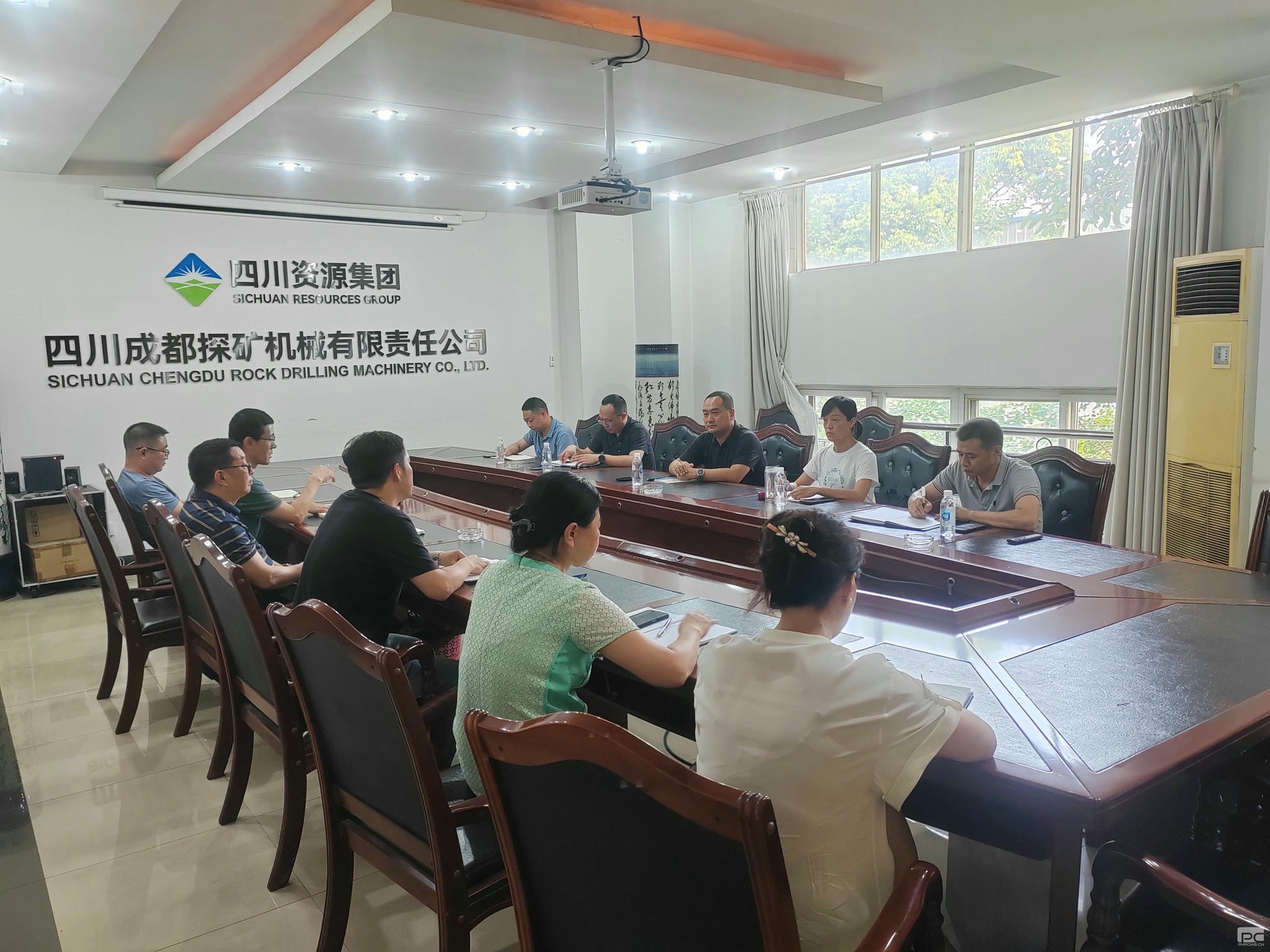 西核制造赴成都探矿交流座谈_下层动态_金喜最火知名网_尊时凯龙有限责任公司